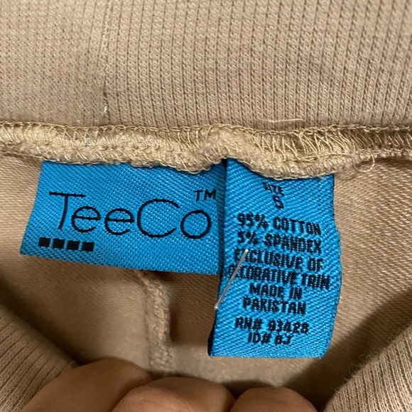 TeeCo Draw String Tan Sweat pants with side buttons on leg - Picture 3 of 7